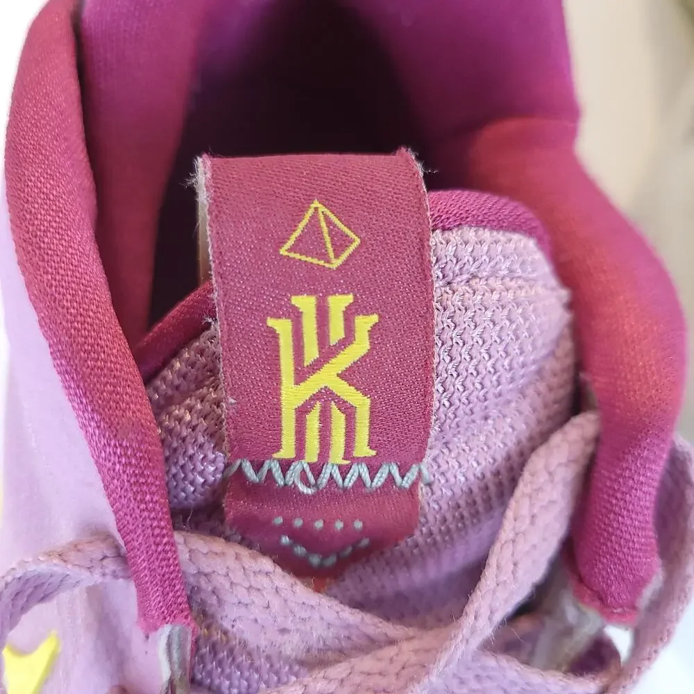 Nike Kyrie Low 5 Sneakers Men 8.5 Orchid Purple 1 World 1 People DJ6014-500